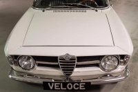 Alfa Romeo GT1300 Junior Scalino