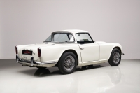 Triumph TR4 “Surrey Top”, Laycock Overdrive