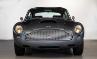 Aston Martin DB4